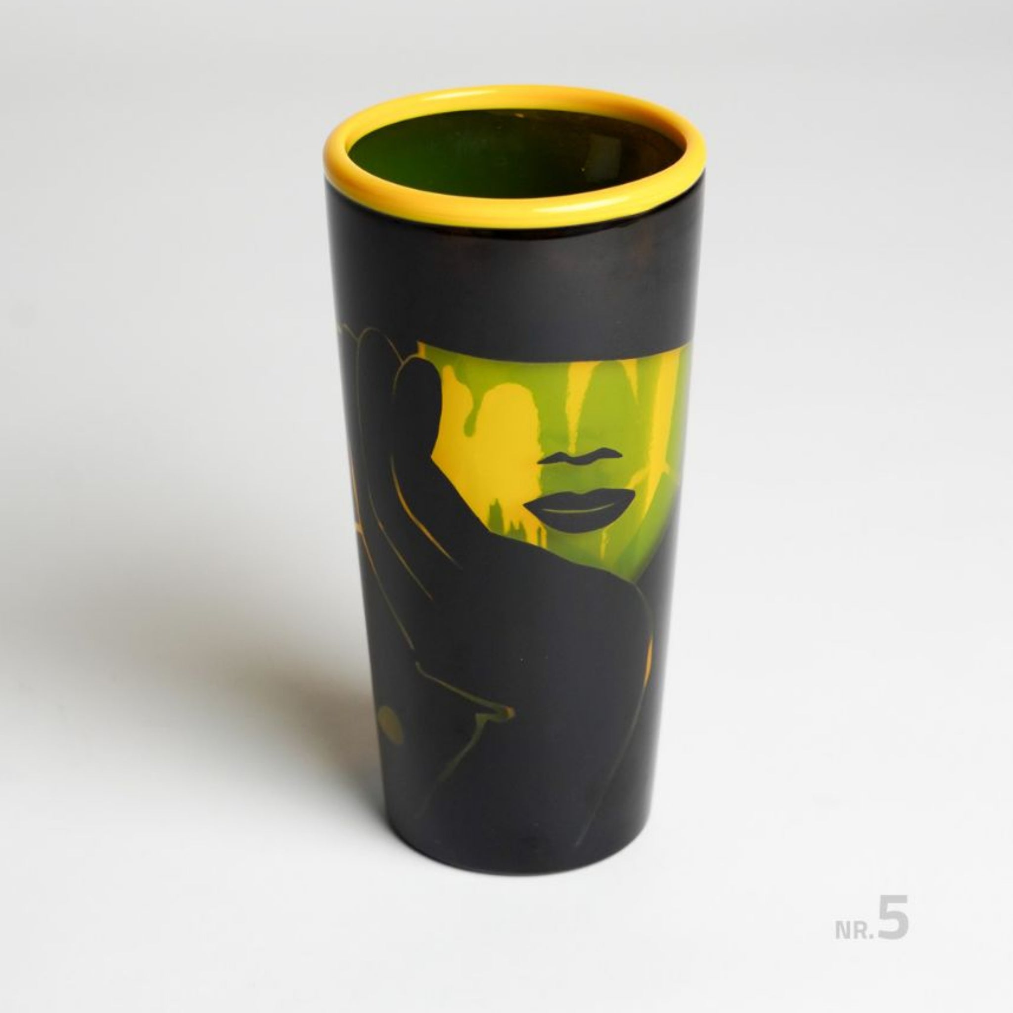 Jolitos Puleikytės stiklo vazos