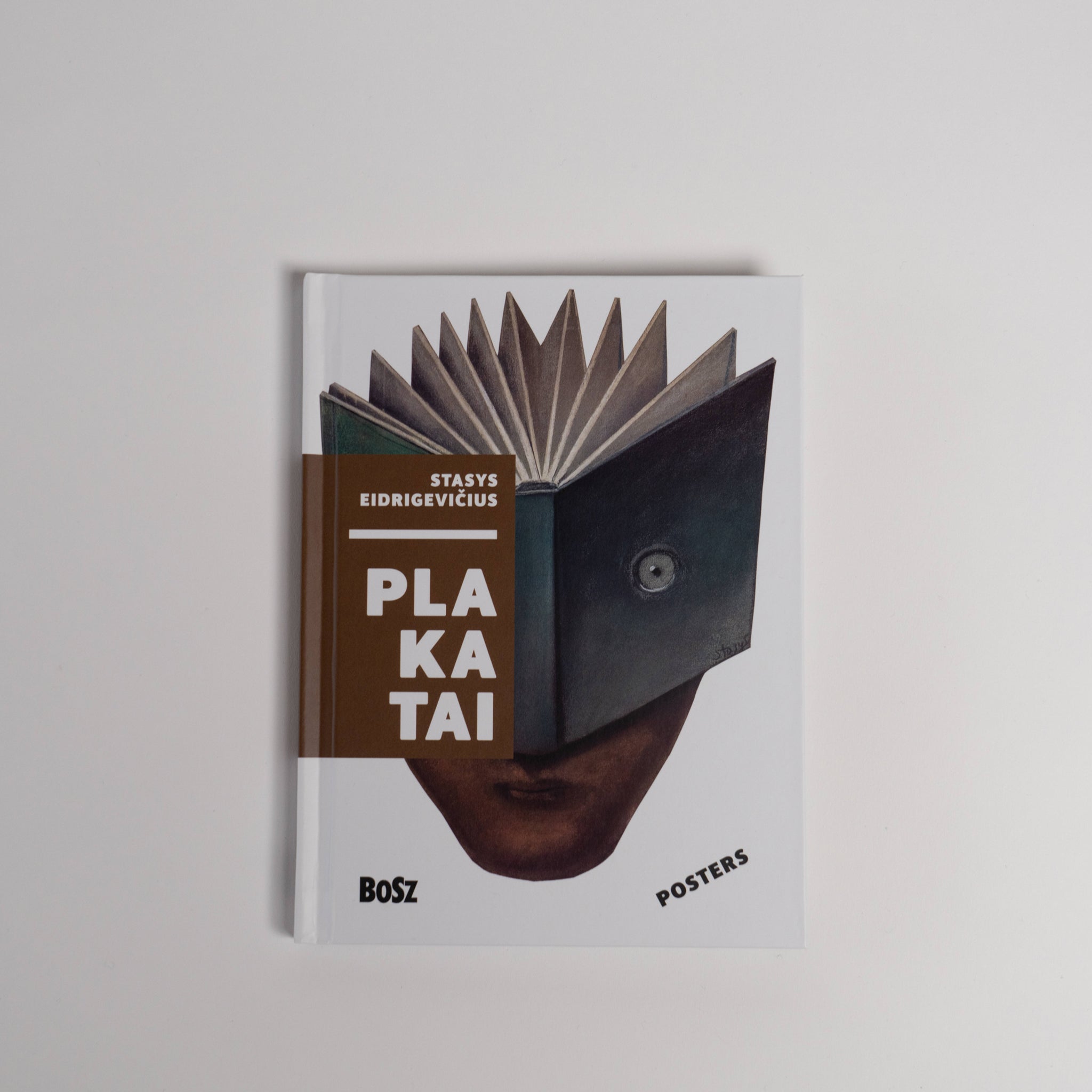 Knyga „Plakatai'“